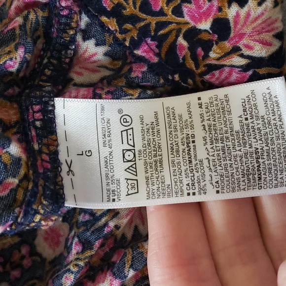 Old Navy L square neck navy floral top smocked back puff sleeve - Picture 4 of 7